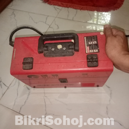 ওয়েলডিং মেশিন